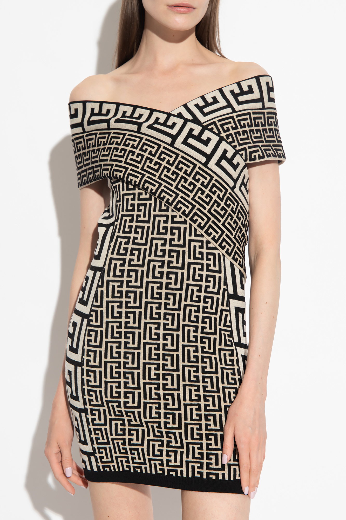 Fendi off outlet shoulder dress